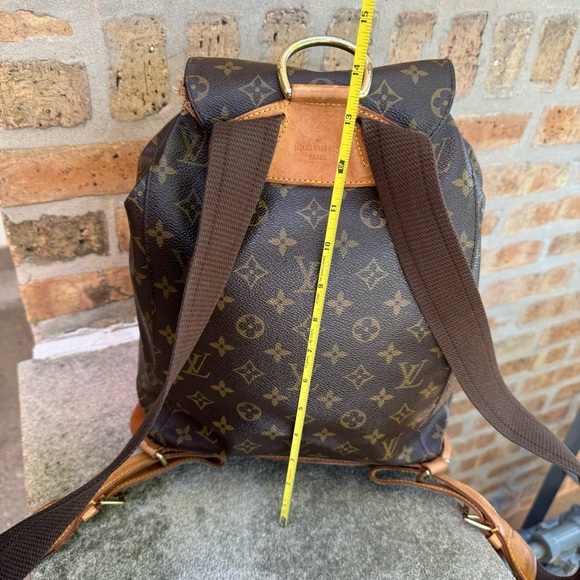 Authentic Louis Vuitton Authentic Vintage Montsouris Backpack - Picture 11 of 16